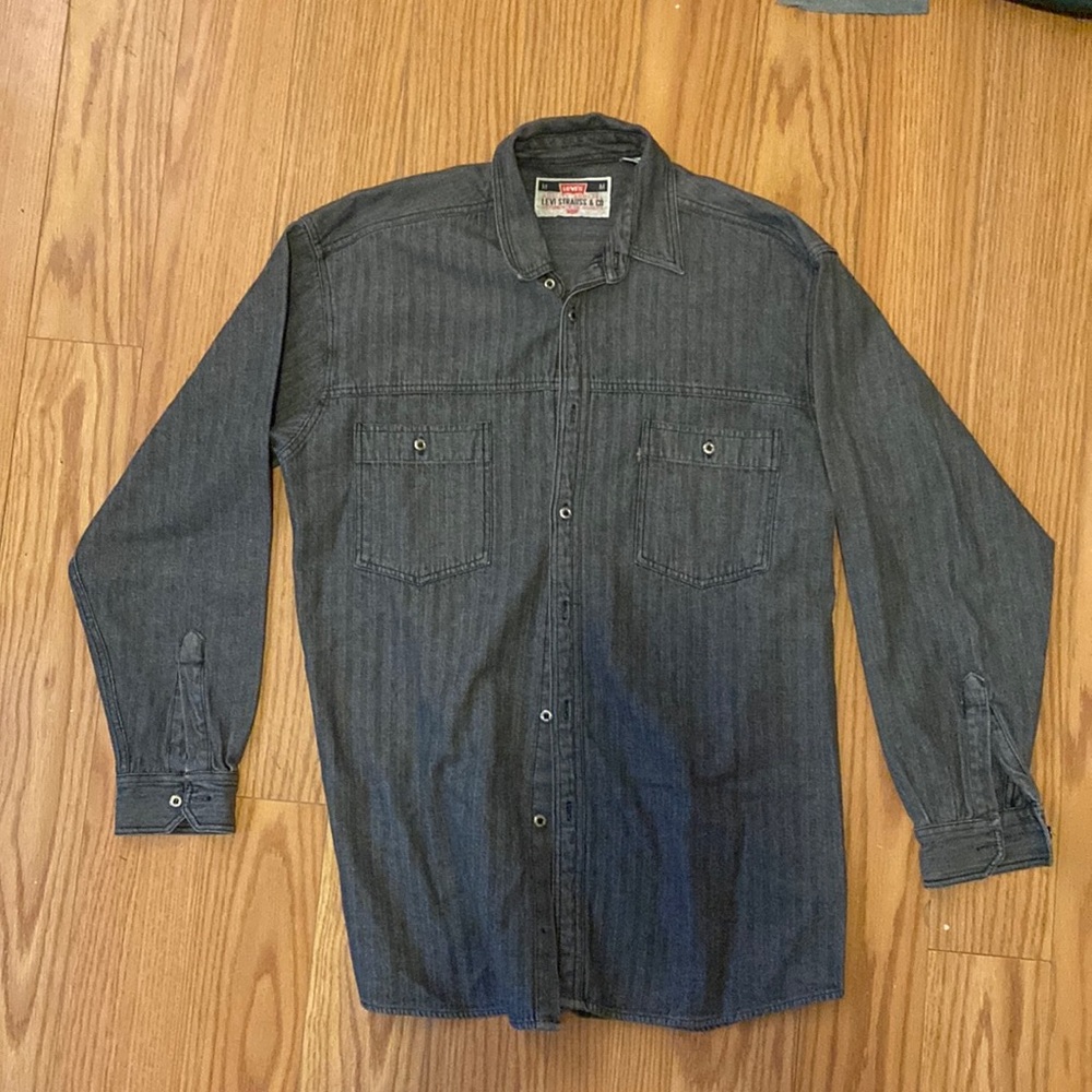Vintage Levi’s Strauss & Co. Long Sleeve Denim Button Up Size Medium